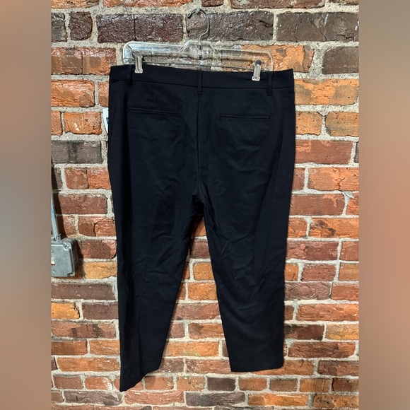 NWT Women’s Size 12 Gap Black Trousers Slim Fit - Picture 6 of 6